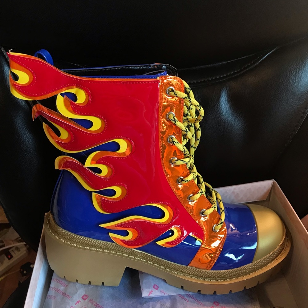 Cape Robbin flame boots